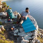 Килимок туристичний складаний одномісний IXPE Naturehike Thickened NH20FCD07 кемпінговий з алюмінієвою плівкою, 187x56x2,5 см, блакитний - Зображення 7